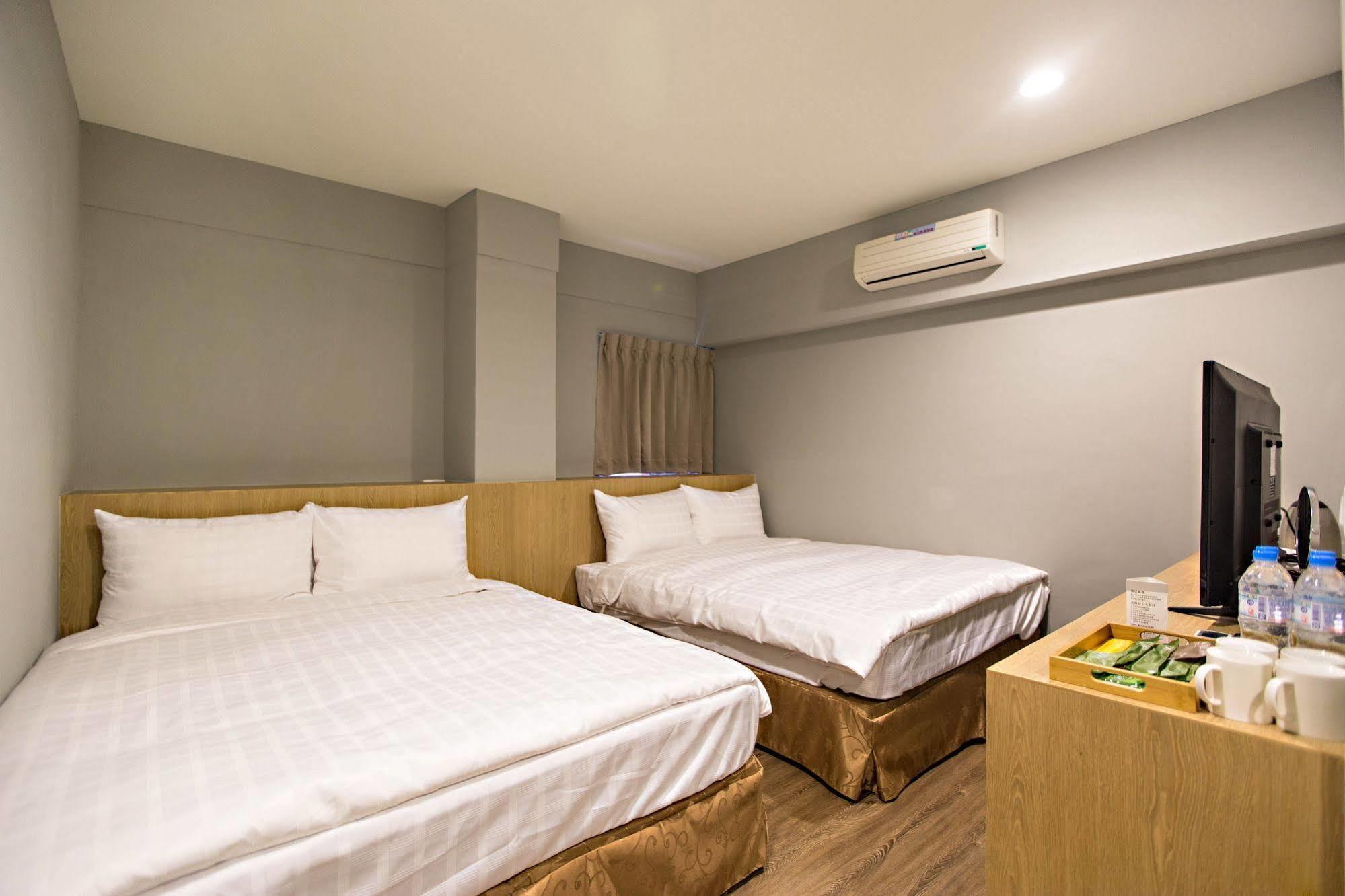 Traveller-Inn Day Moon Hotel T'ai-tung Eksteriør billede