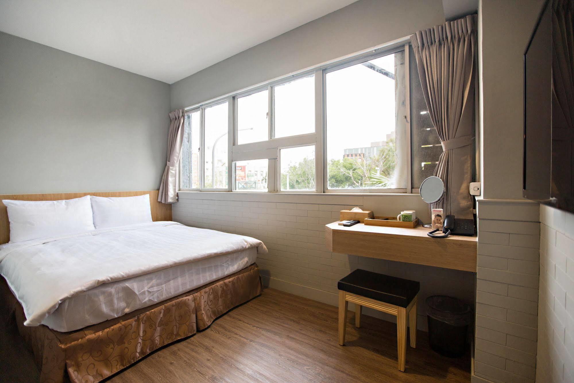 Traveller-Inn Day Moon Hotel T'ai-tung Eksteriør billede